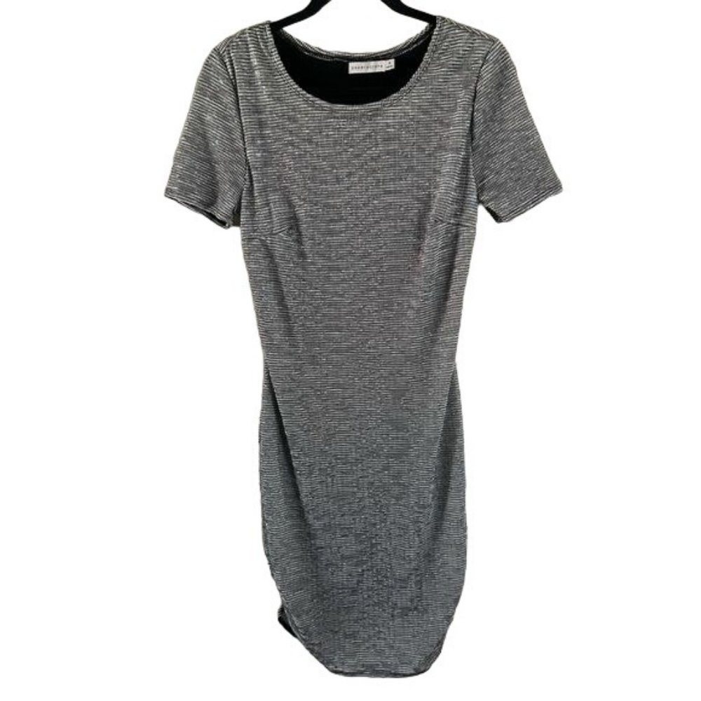 Paper Crane Sz Medium Black & White Dress